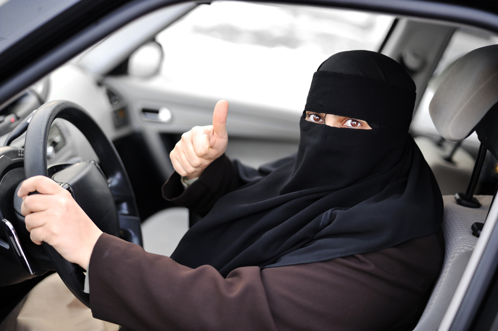 Czy w Arabii Saudyjskiej kobiety mogą prowadzić samochód