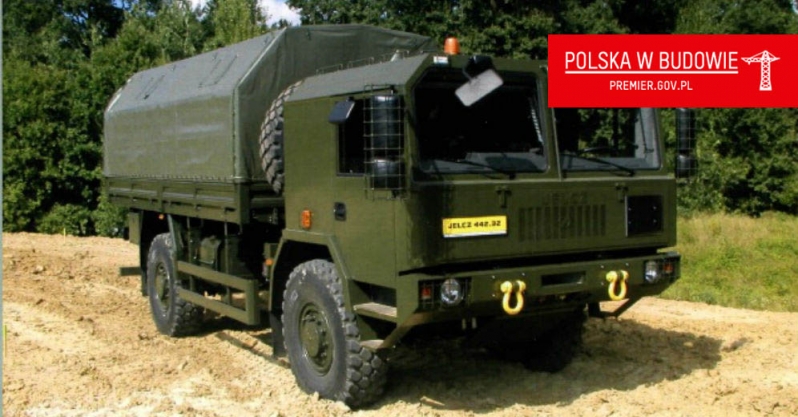 Nowa linia produkcyjna w fabryce Jelcz Sp. z o.o. w Jelczu-Laskowicach ruszyła w lipcu 2014 roku. Rocznie ma powstawać ok. 500 sztuk pojazdów. Zakład zatrudnia obecnie 430 osób. Nowe ciężarówki zastąpią w polskiej armii samochody marki Star.