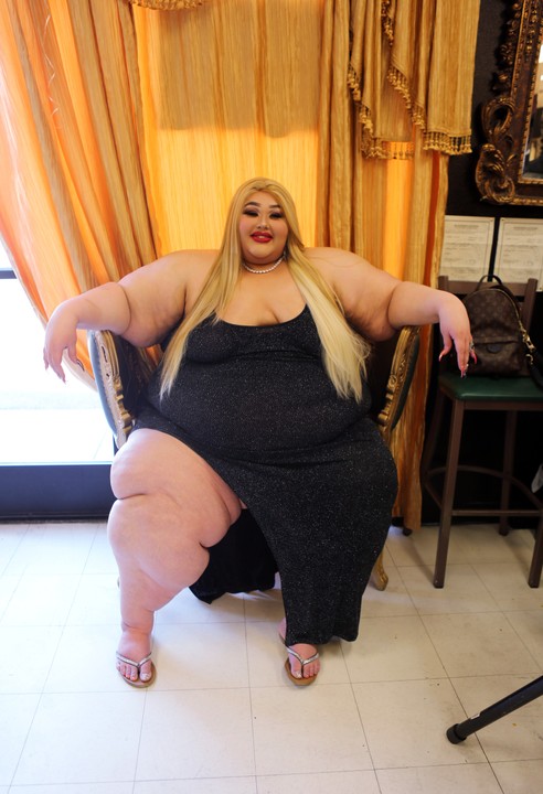 Blonde in black pantyhose Big hairy pussy online