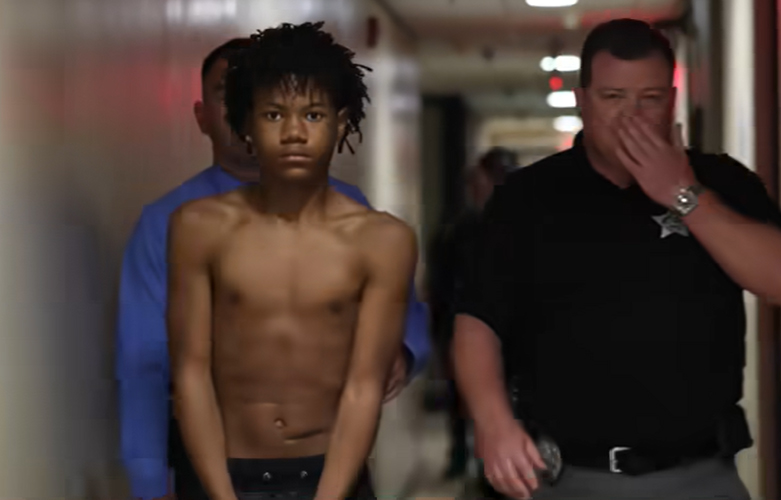 Hármas gyilkosság miatt vettek őrizetbe egy 12 éves fiút