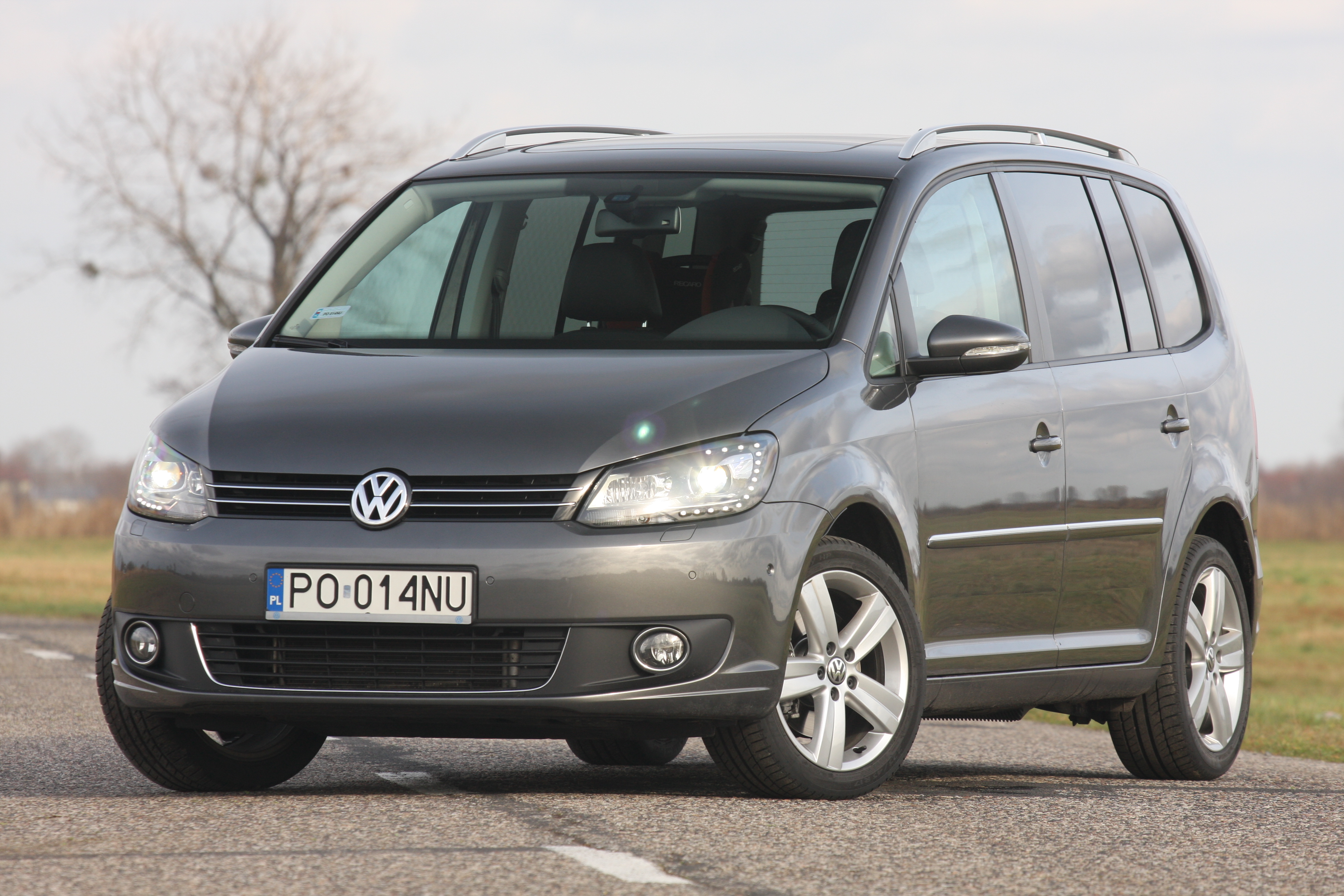 Volkswagen Touran testy i recenzje, zdjęcia, opinie