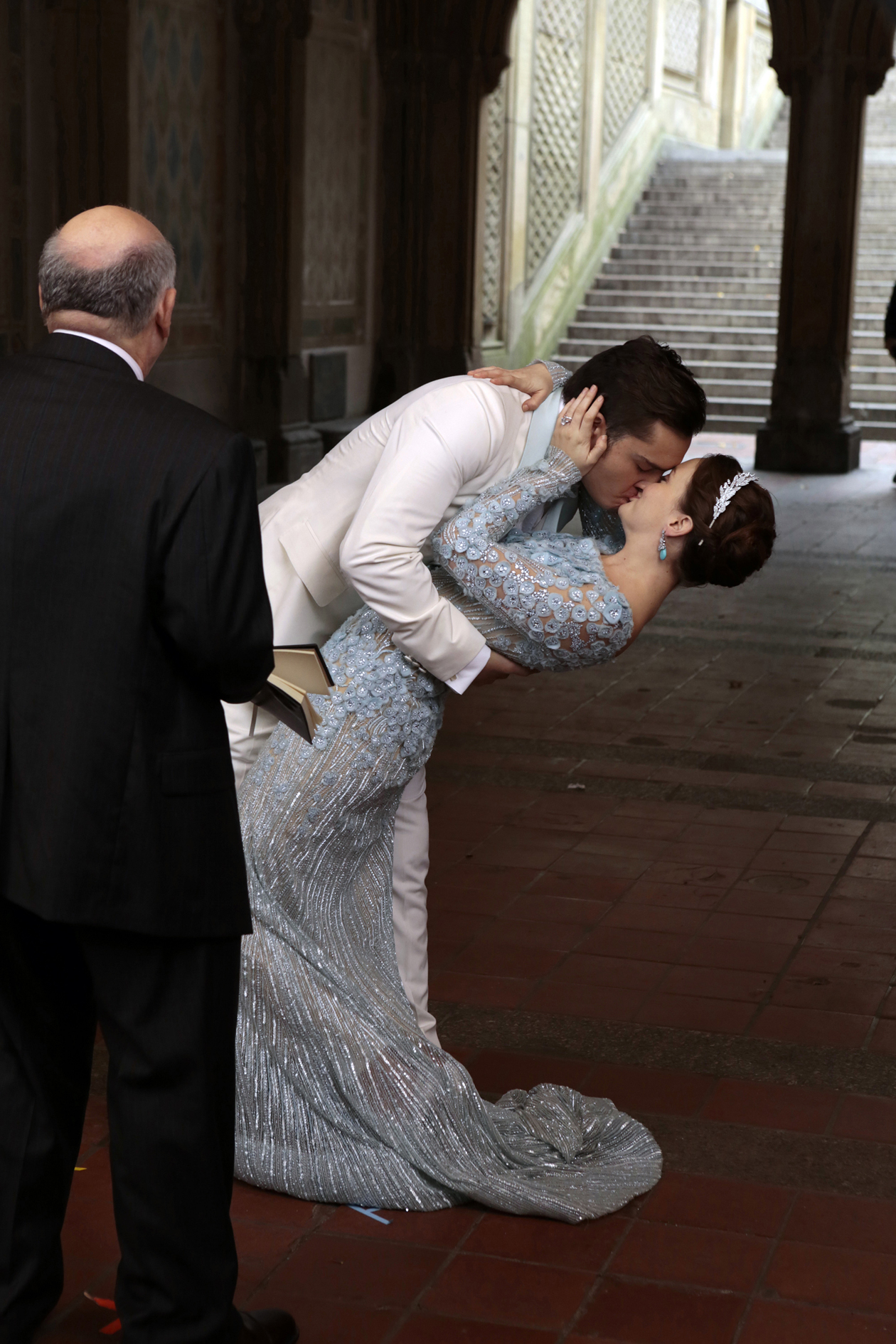 Ed Westwick i Leighton Meester w serialu