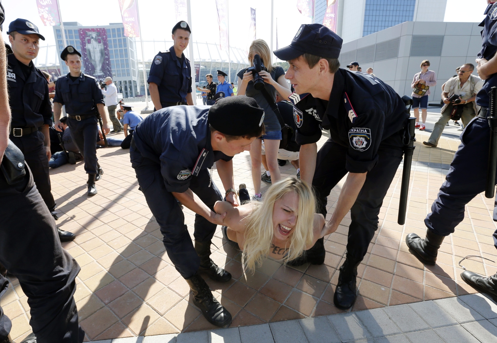 Femen protestuje przeciwko Euro 2012