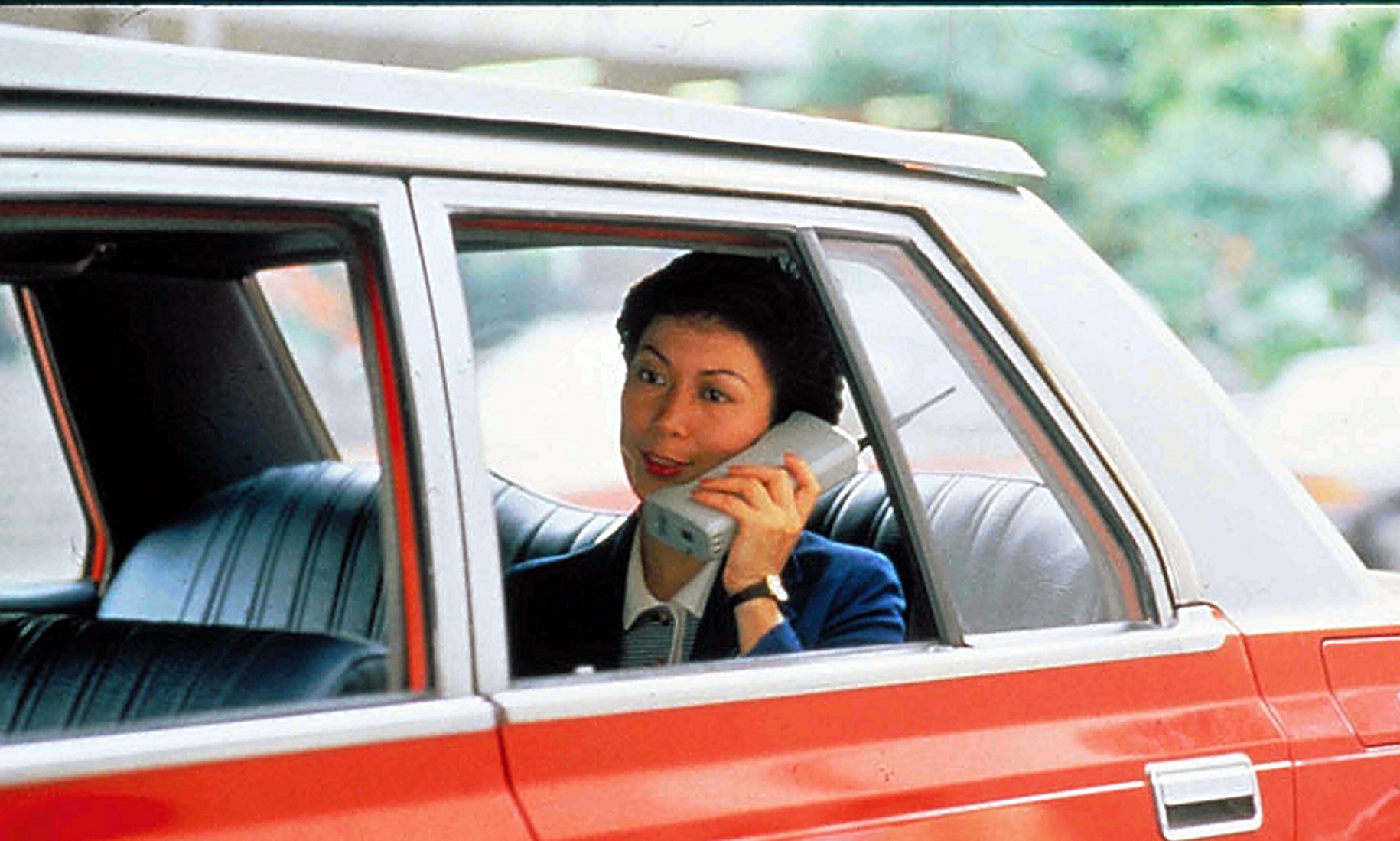 Gondolta volna? 40 éve dobták piacra az első mobiltelefont