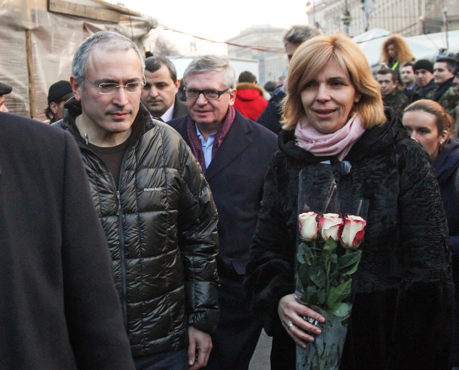 Wierzymy, że Rosja i Ukraina mają jedną i wspólną drogę rozwoju - rozwój europejski. Walczcie i zwyciężajcie! Bóg Wam pomaga! - zakończył Chodorkowski.