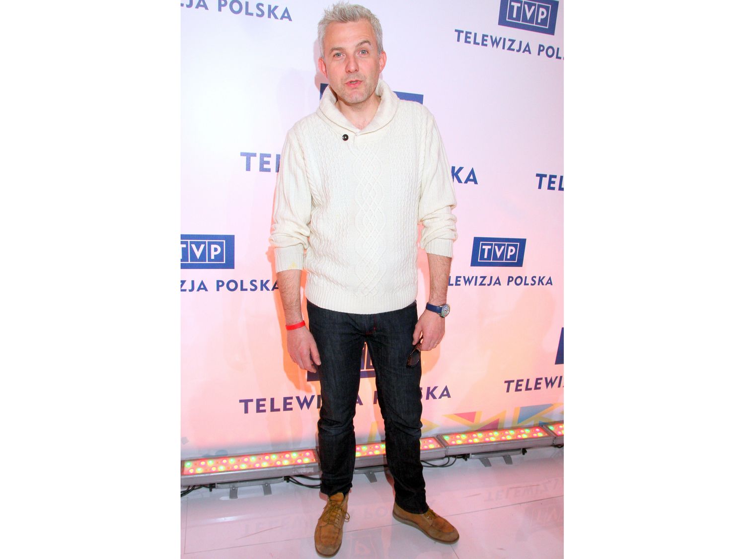 Hubert Urbański będzie współprowadzącym weekendowe wydanie programu