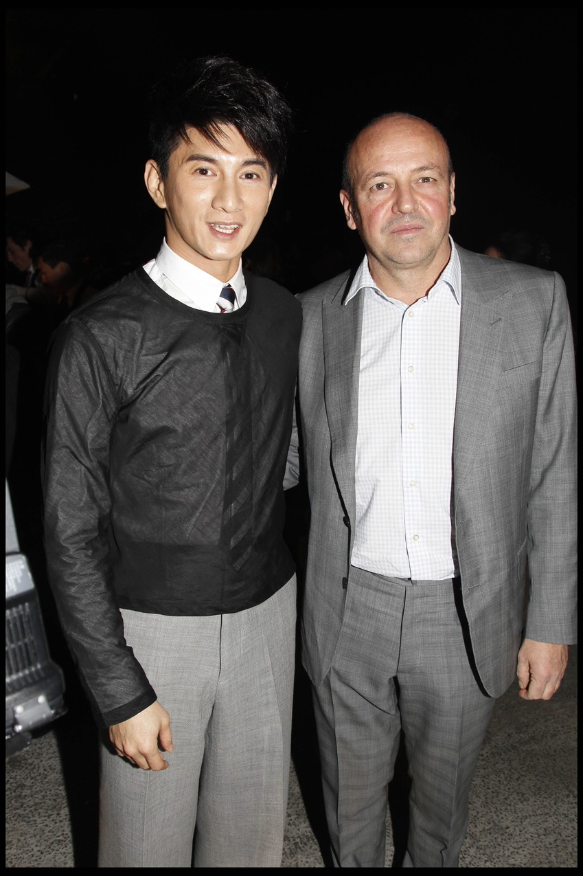 BE&W / EAST NEWS