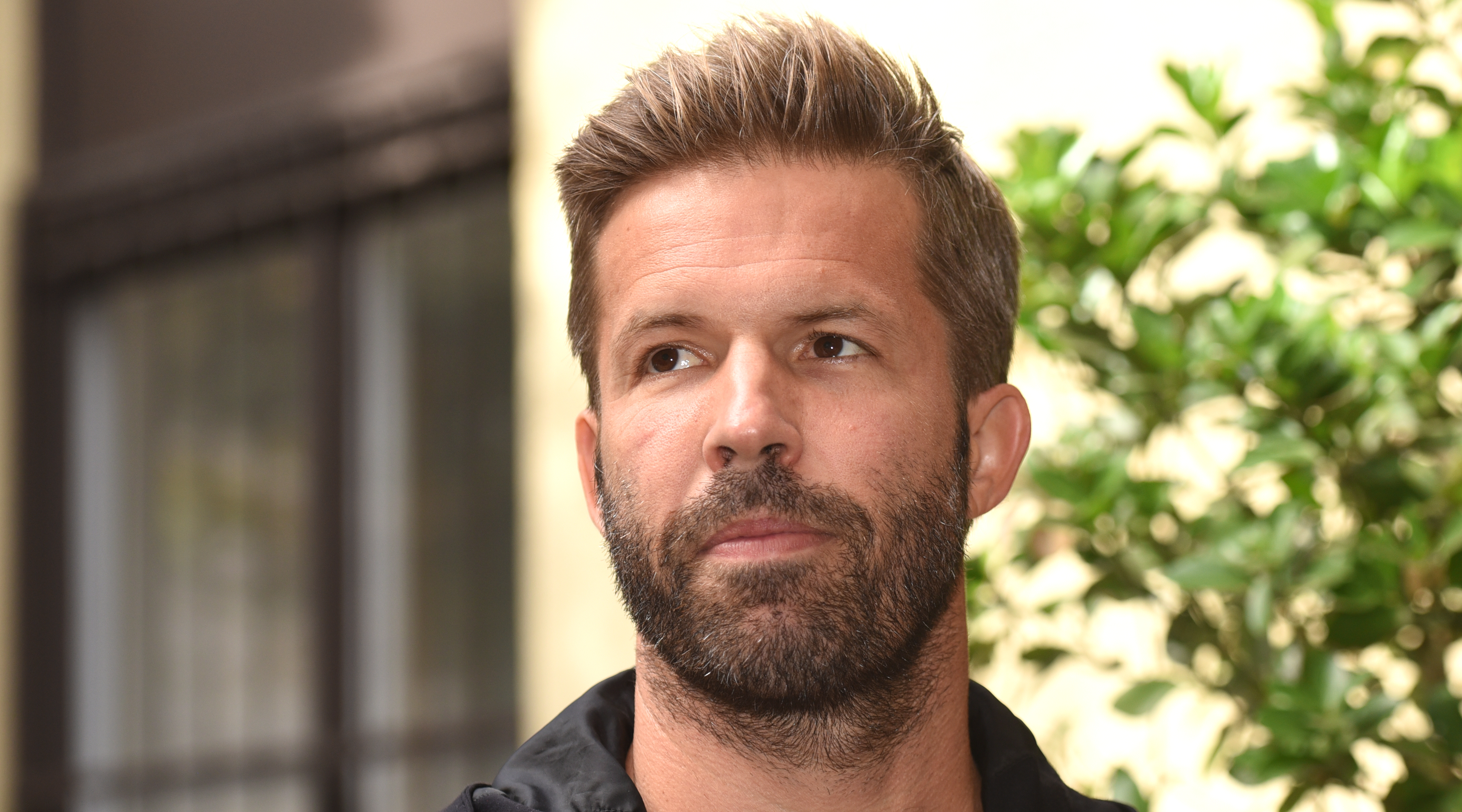 Sebestyén Balázs megvédte a kisfiút nyelvszopogatásra kérő dalai lámát: „Nem látok pedofíliát, sem gyermekabúzust”