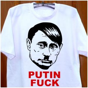 Putin z wąsikiem Hitlera