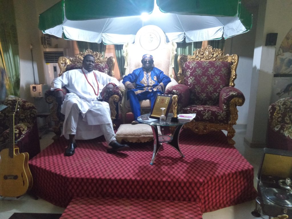 Left-Right Mr Olusegun Runsewe, Director General, National Council for Arts and Culture (NCAC) with Prof. Victor Uwaifo, Nigerian legendary musician during a visit to his 