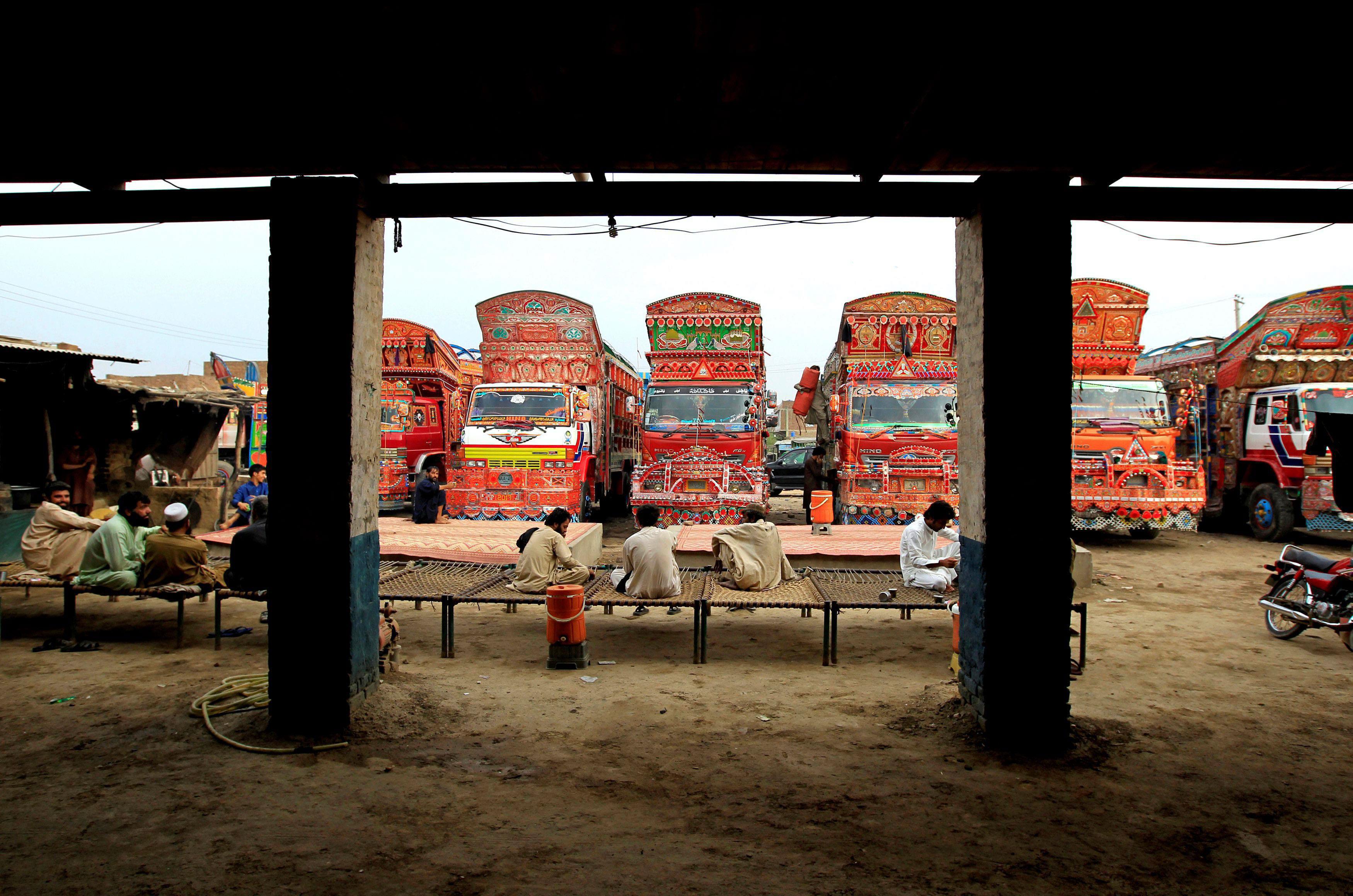 The Wider Image: Keep on trucking: Art on the move in Pakistan