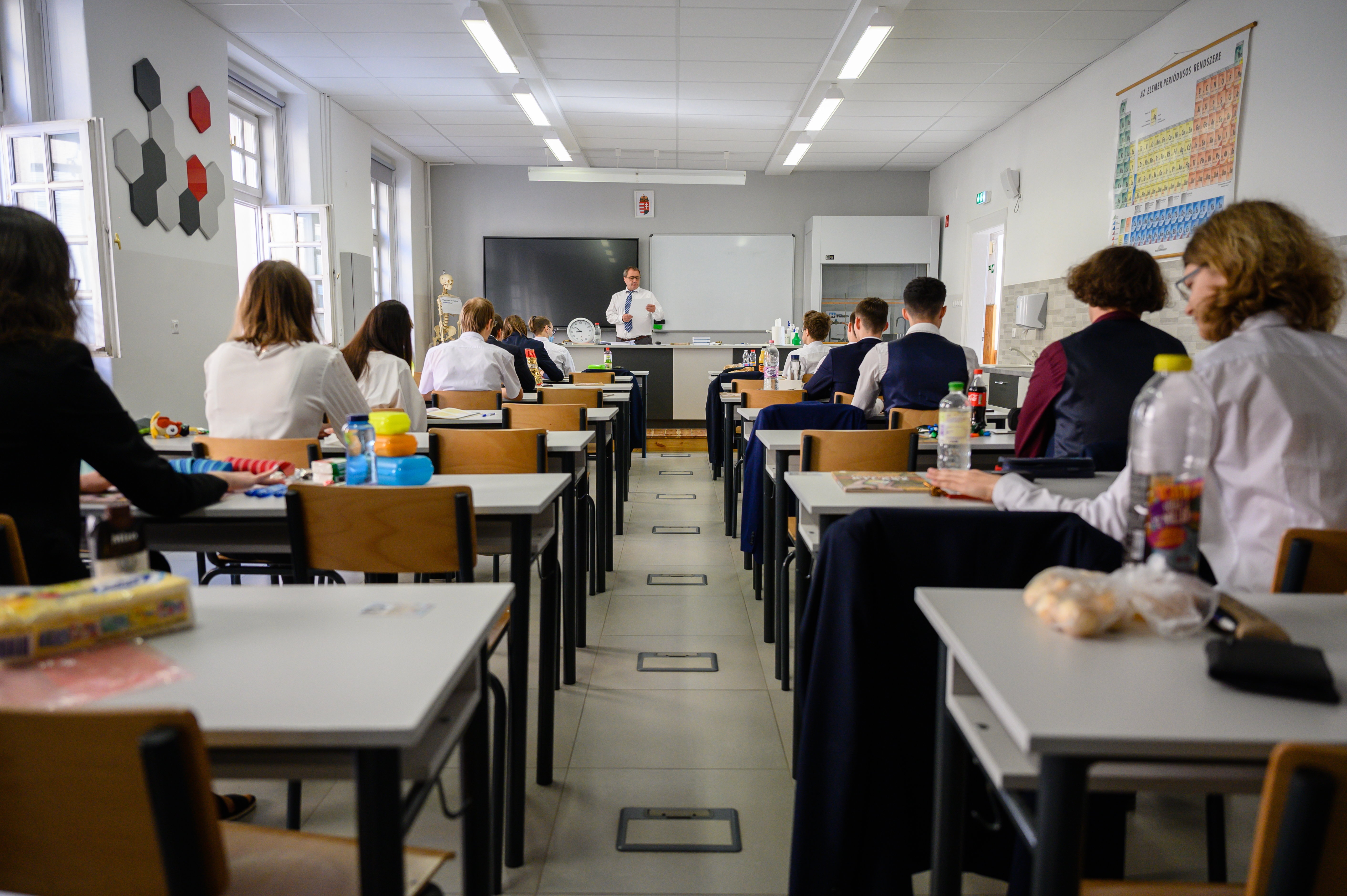 Bojkottálja az érettségit az ELTE Radnóti tanári karának 40 százaléka -  Blikk