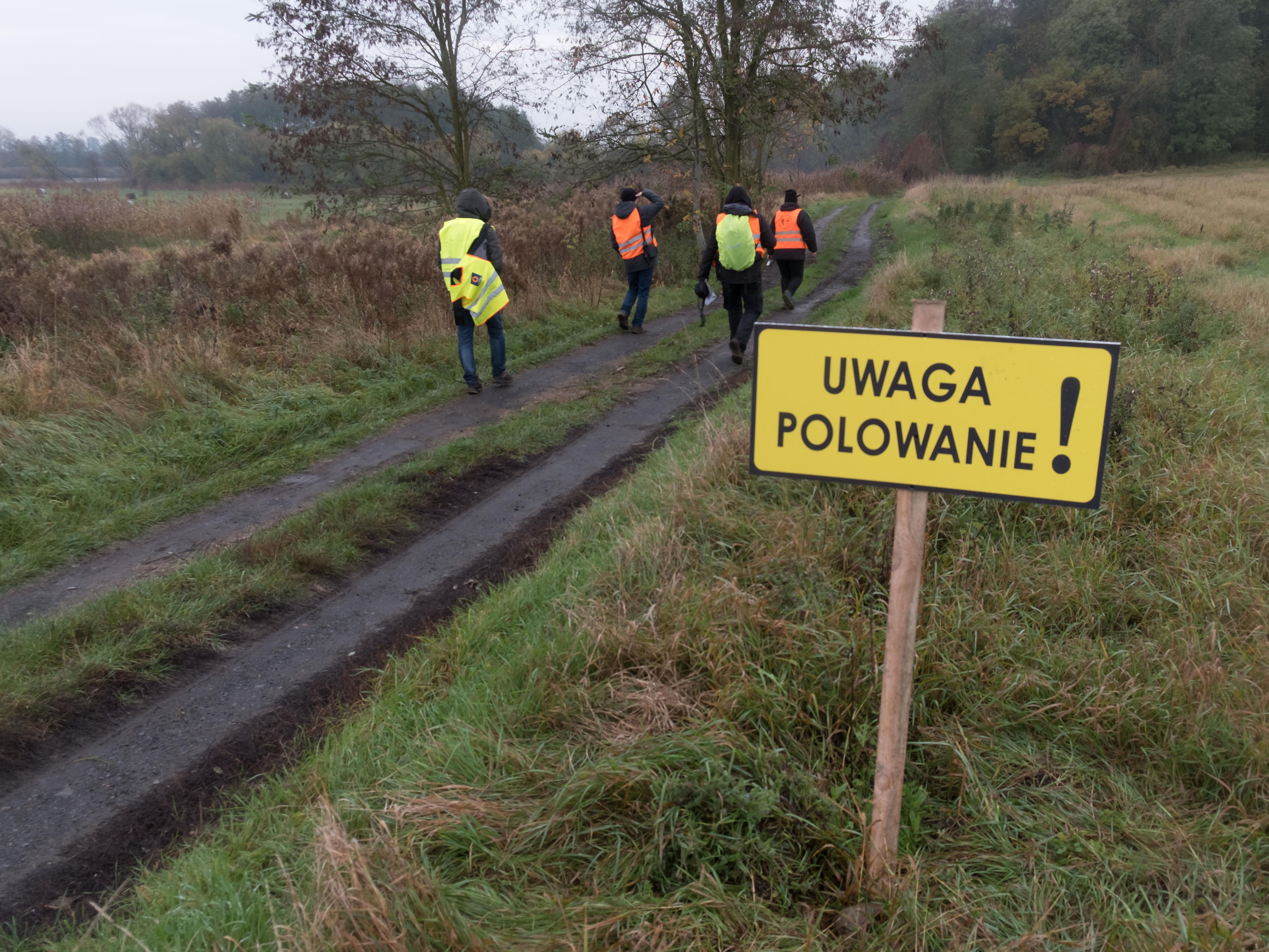 Tablica ostrzegawcza „UWAGA POLOWANIE”