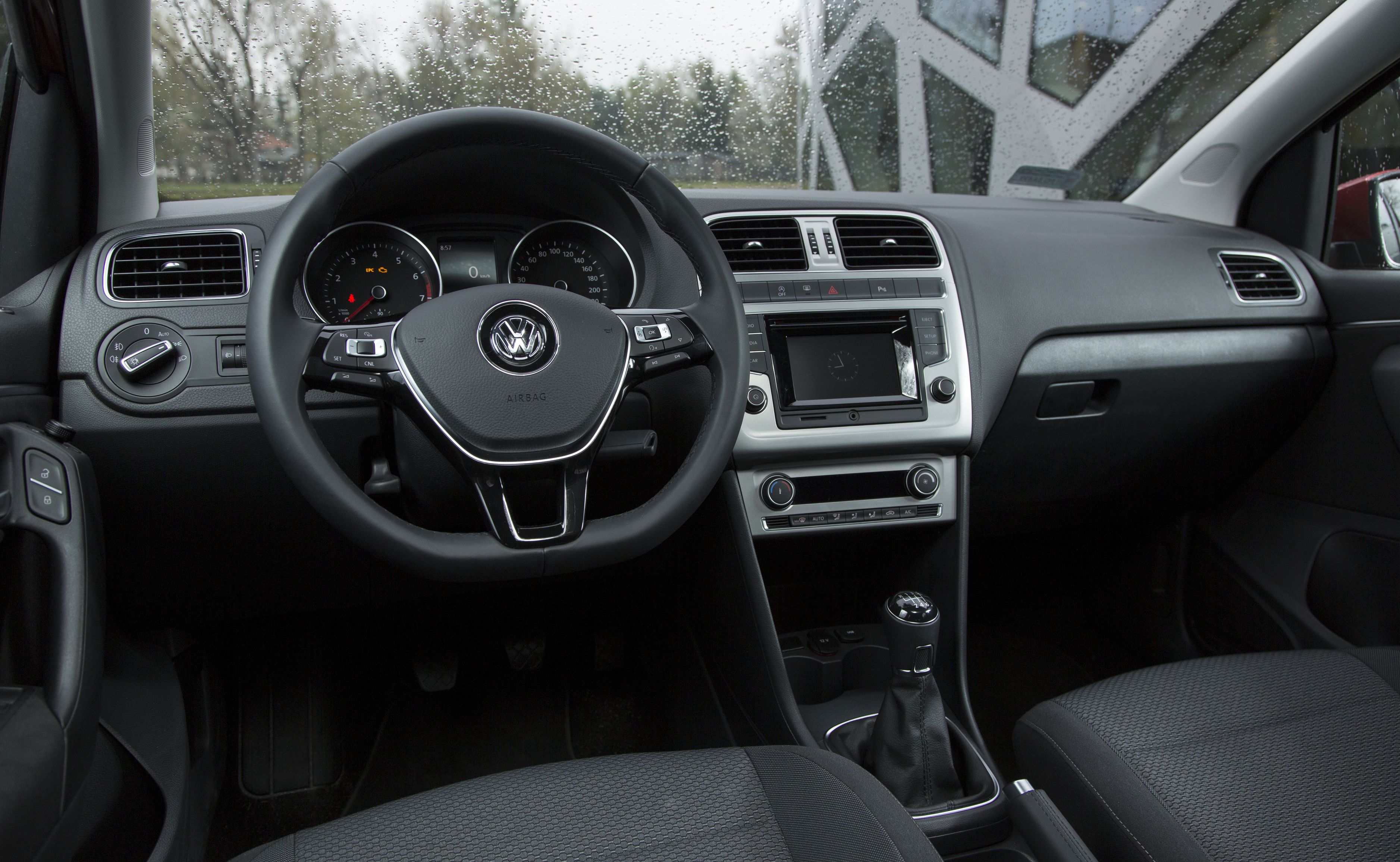 <b>Volkswagen polo</b> - w 2015 roku (od stycznia do listopada) skradziono 137 sztuk tego niemieckiego auta.
