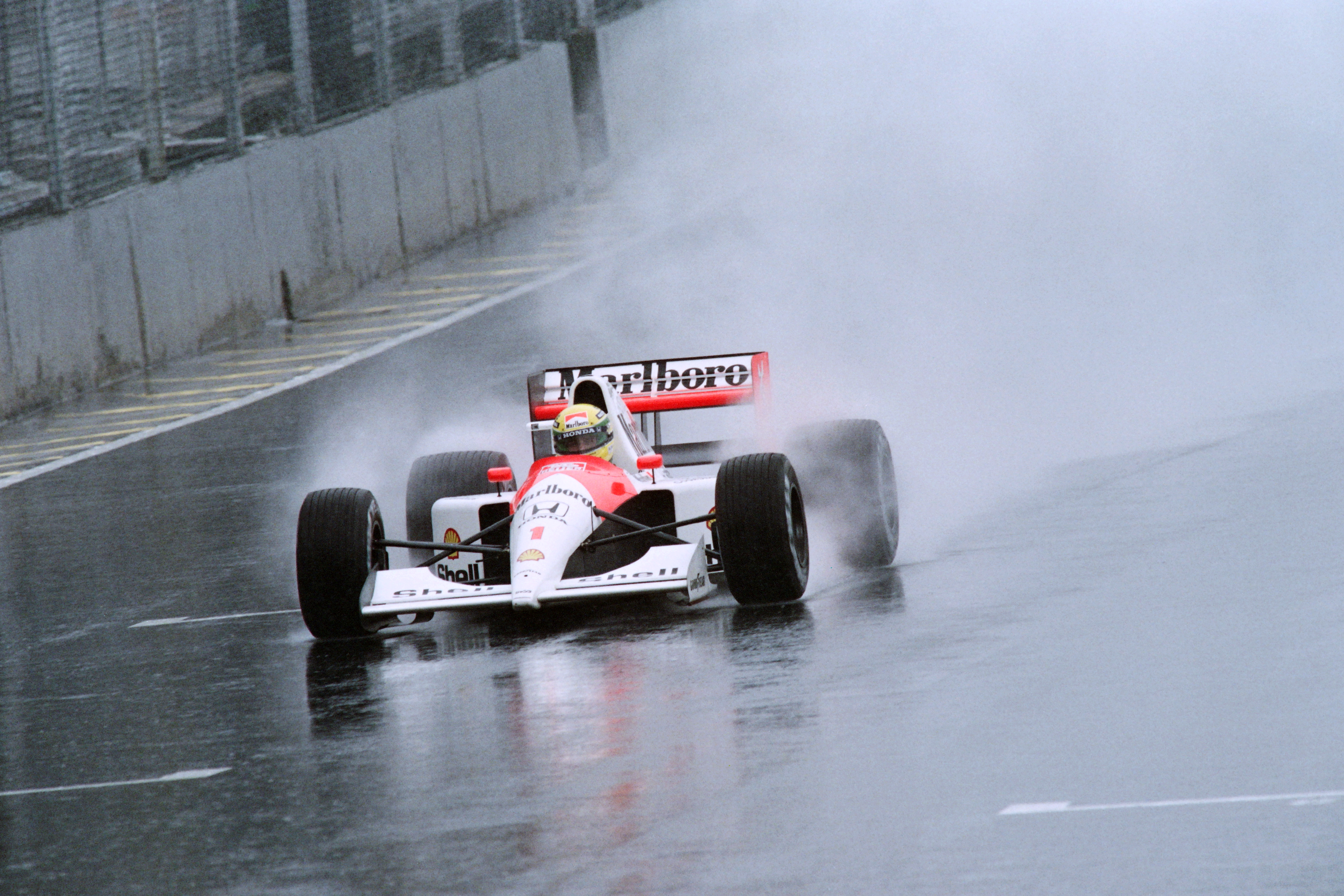 Senna Byly Mistrz Swiata Formuly 1 Ayrton Senna. Człowiek, demon i bóg – sylwetka legendy F1 - Przegląd  Sportowy