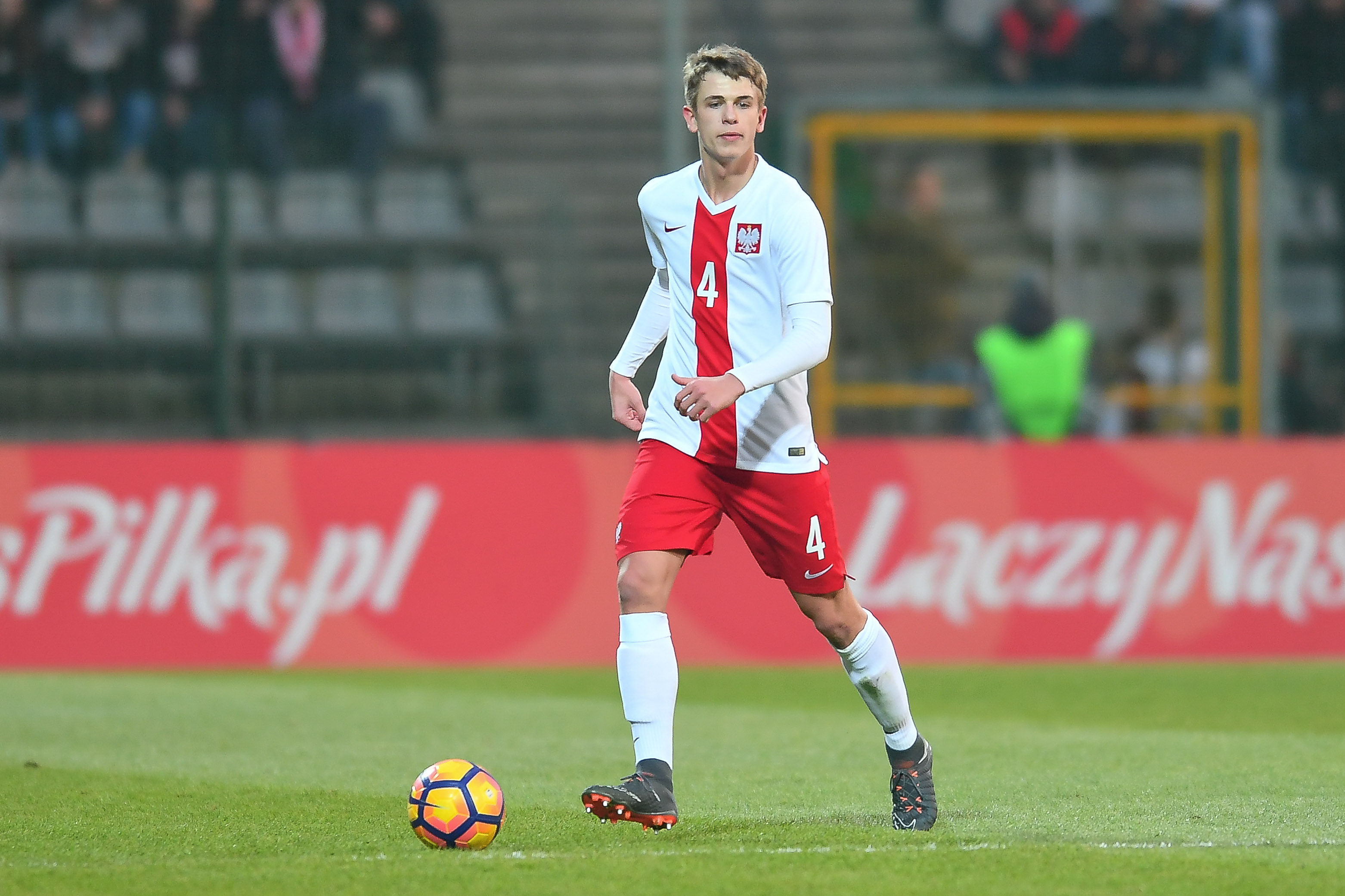 Bundesliga: Polak Maik Nawrocki podpisał kontrakt z Werderem Brema - Przegląd Sportowy