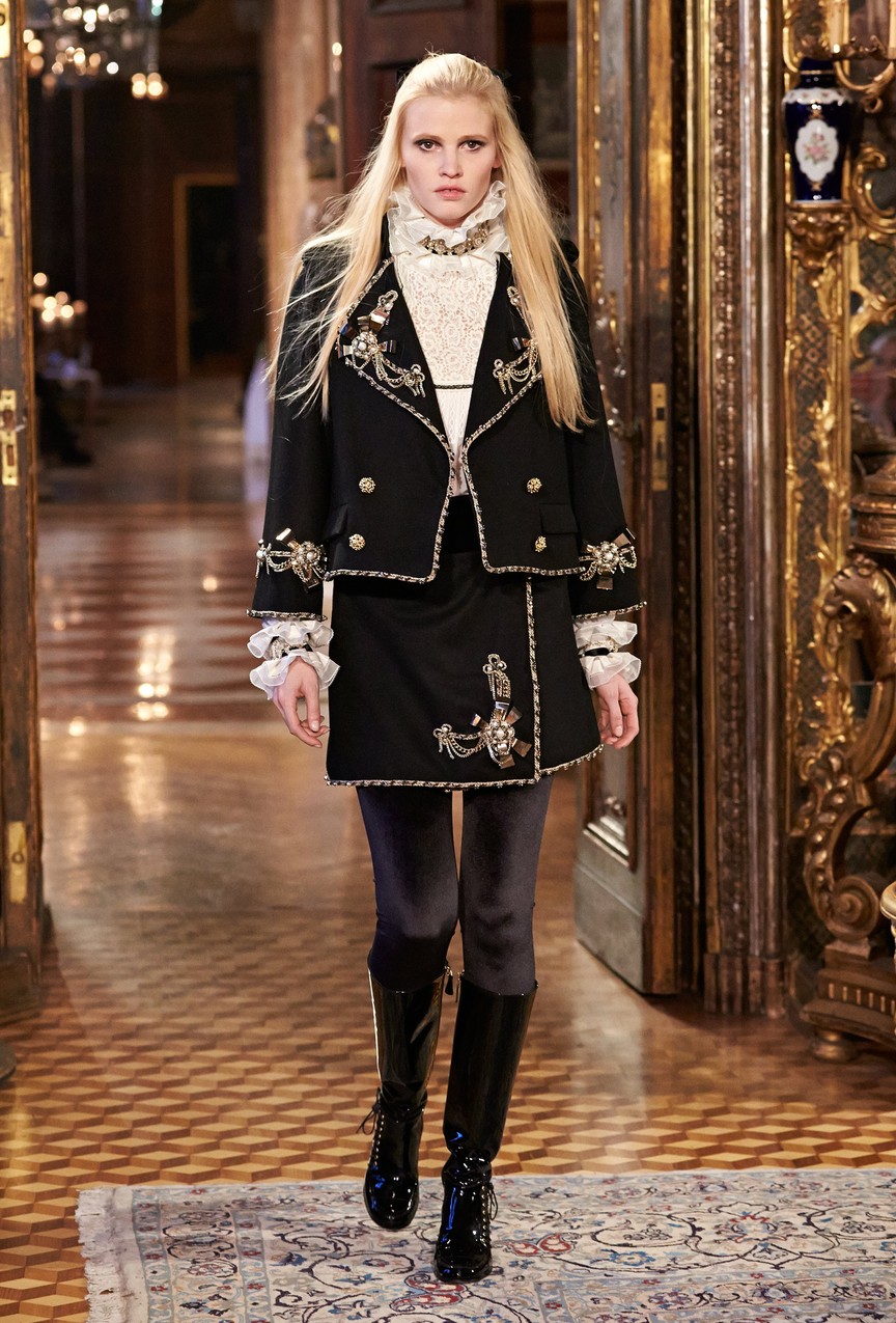 CHANEL
