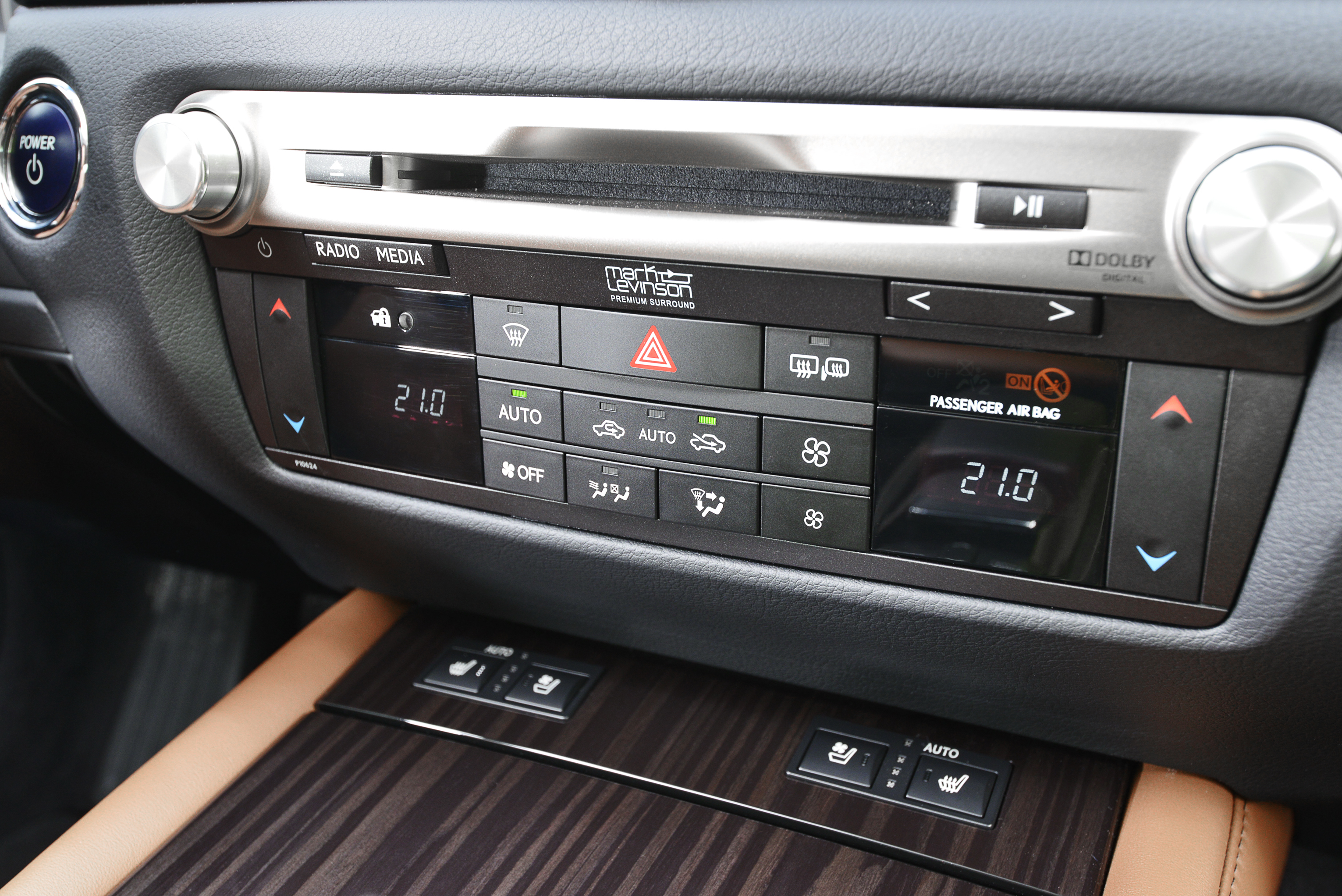 Lexus GS 300h - zdjęcie poglądowe