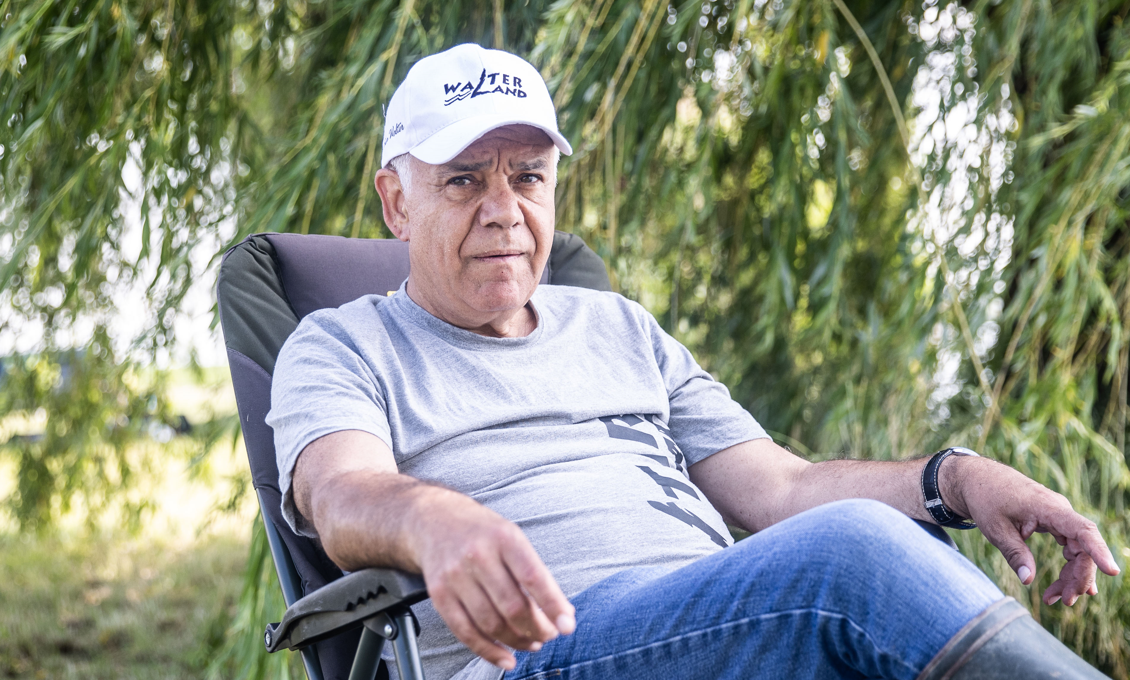 „Nem nevezhetem magam jó apának” – Hiába a siker, Straub Dezső megdöbbentő vallomást tett a családi életéről