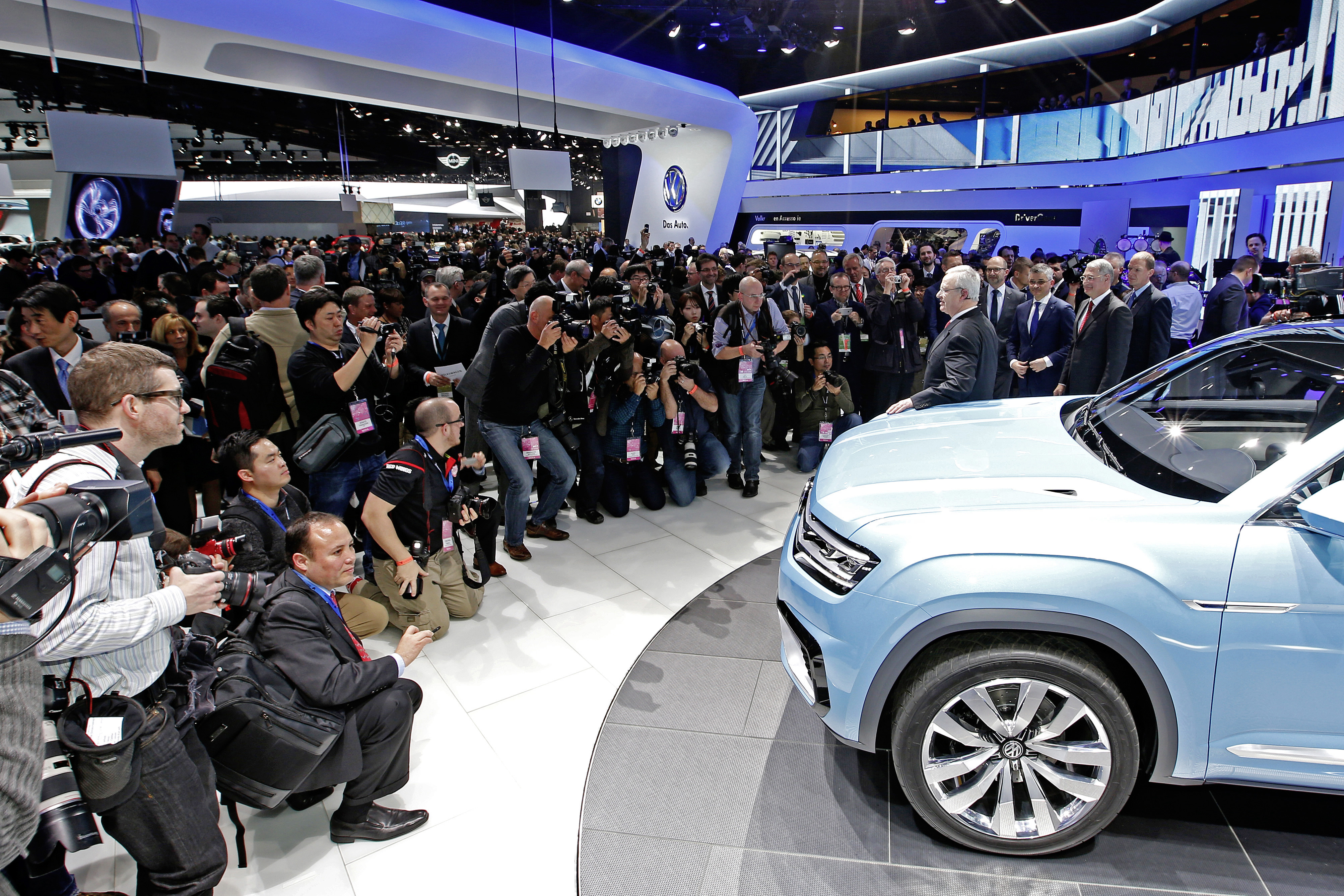 Volkswagen Cross Coupe GTE