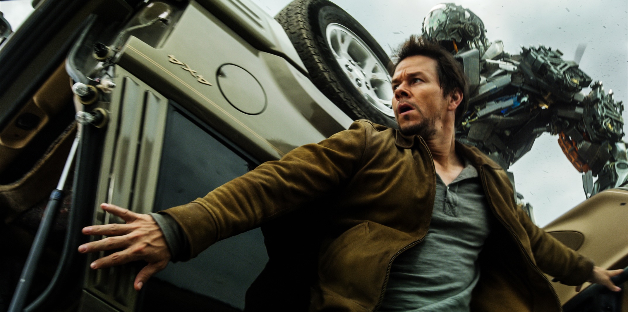 10. Mark Wahlberg – 32.000.000 dolarów