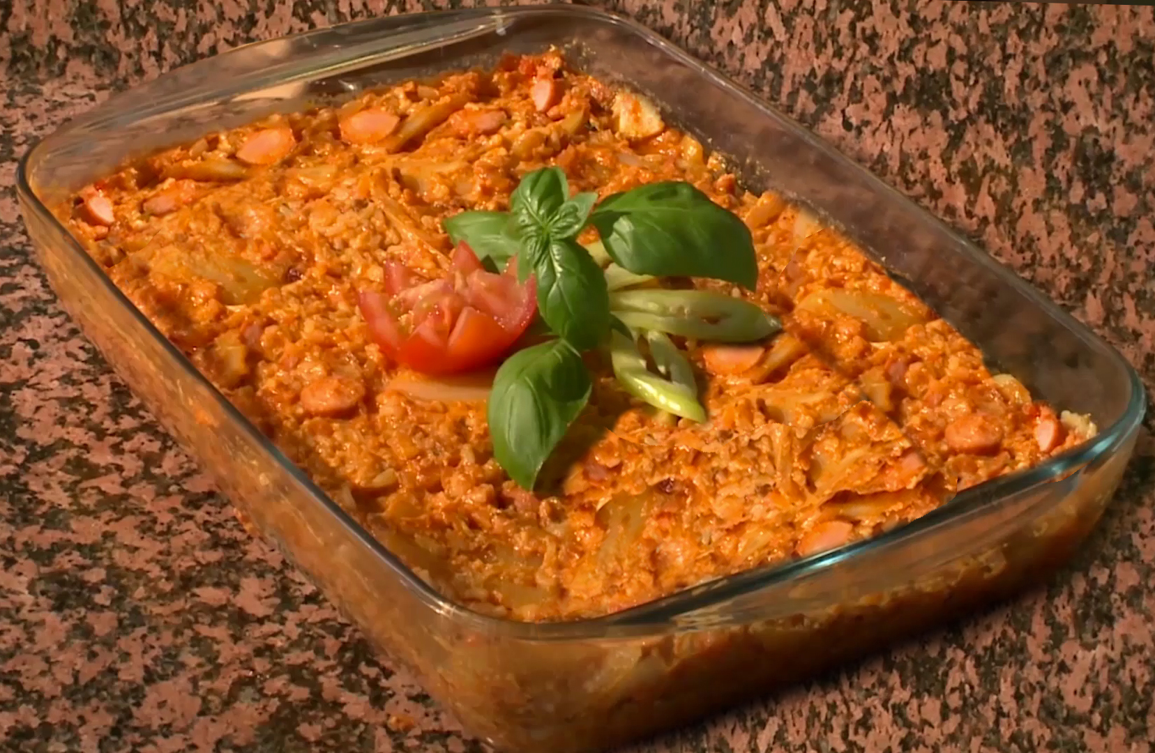 A bazsalikomos lecsó receptje Fásy Ádámtól