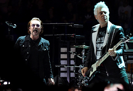 "Még mindig nem hiszem el, hogy ez a dolog valódi" – U2 koncert nyitotta meg Las Vegas legújabb stadionját, elképesztő, amit a színpadon műveltek