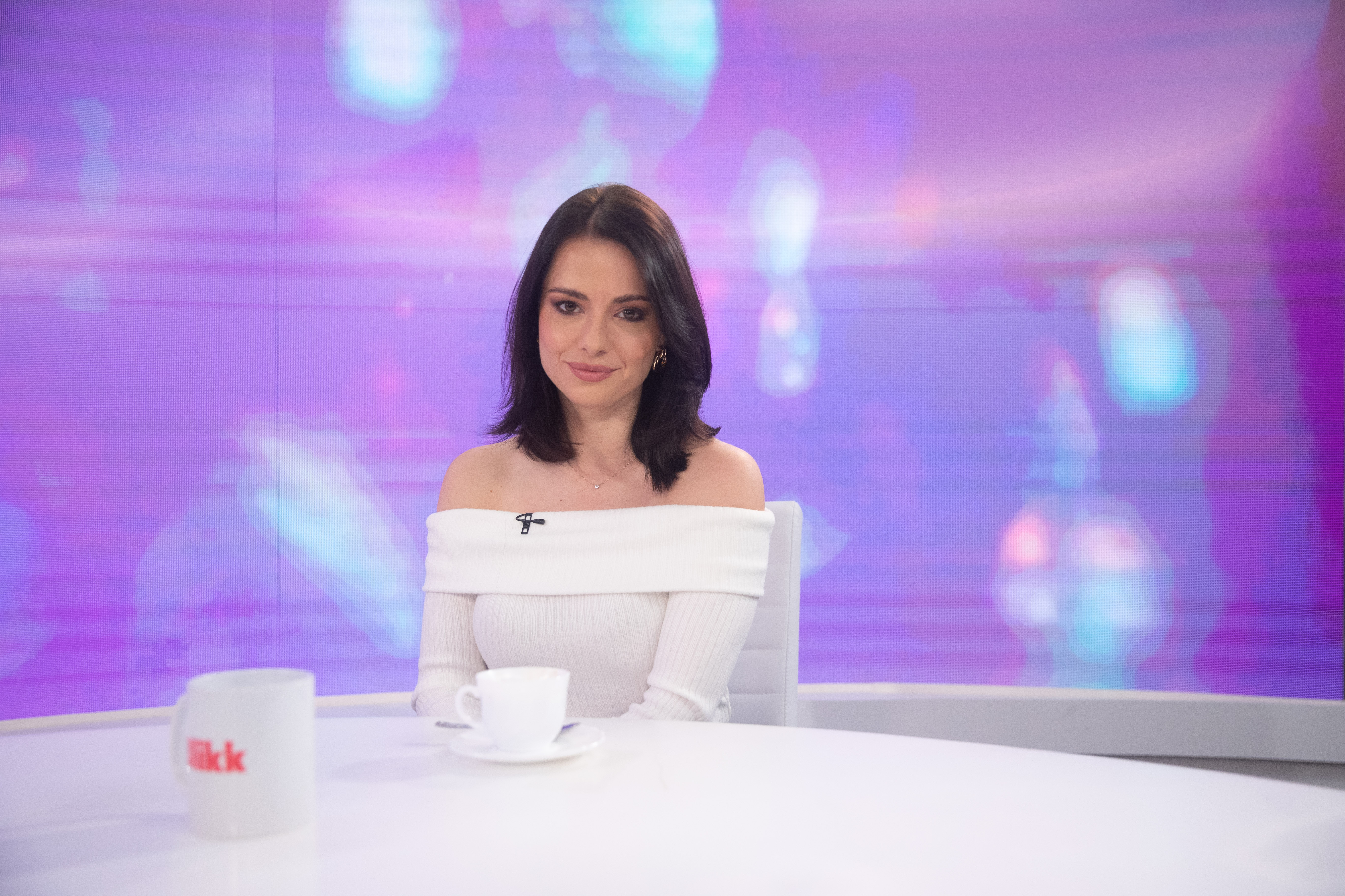 Mi lett vele? Lola elmesélte, miért váltak meg egymástól a tévécsatornával – videó