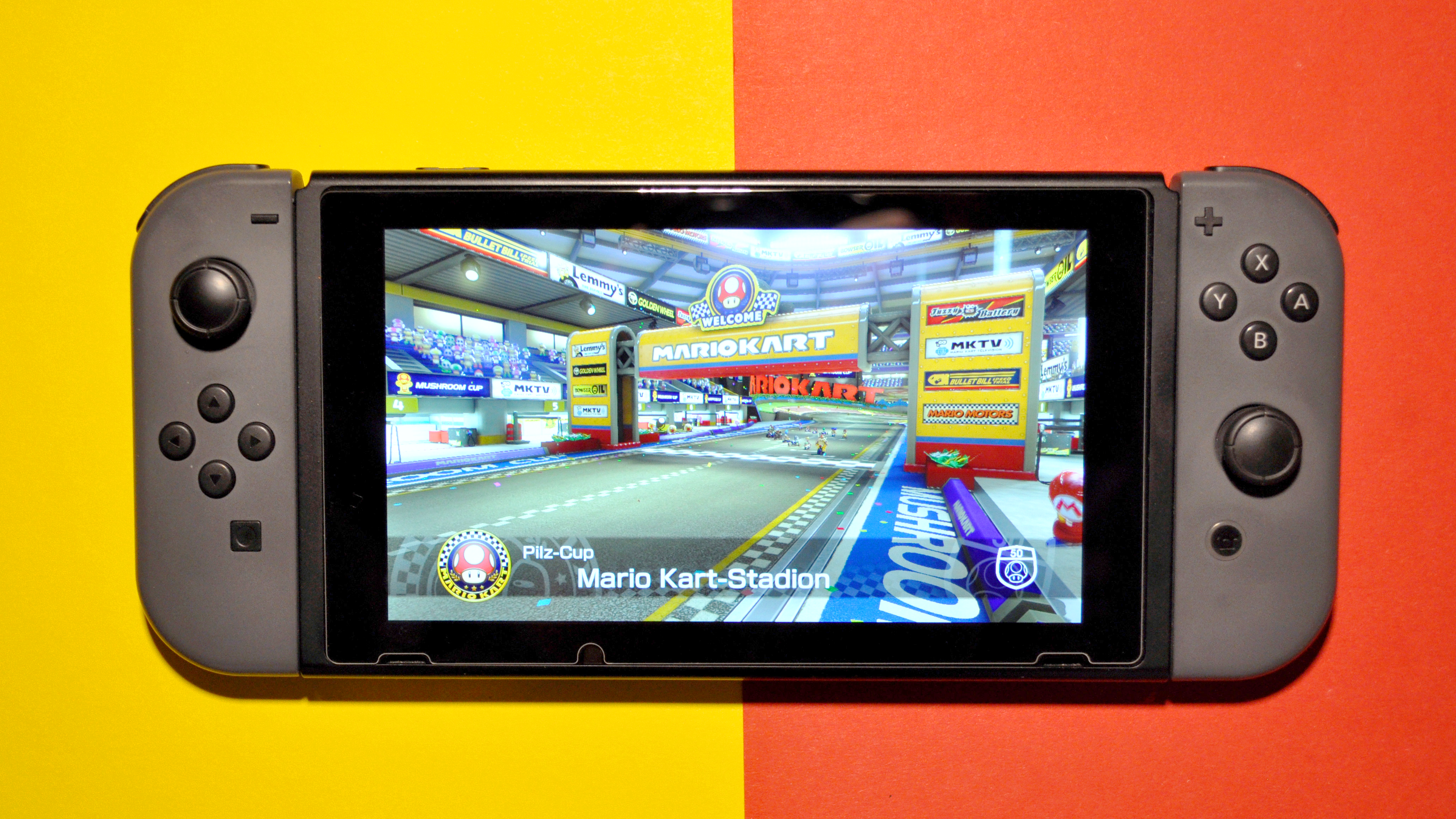 Mario Kart 8 Deluxe für die Nintendo Switch im Test: Rennen fahren, Freunde  verfluchen | TechStage
