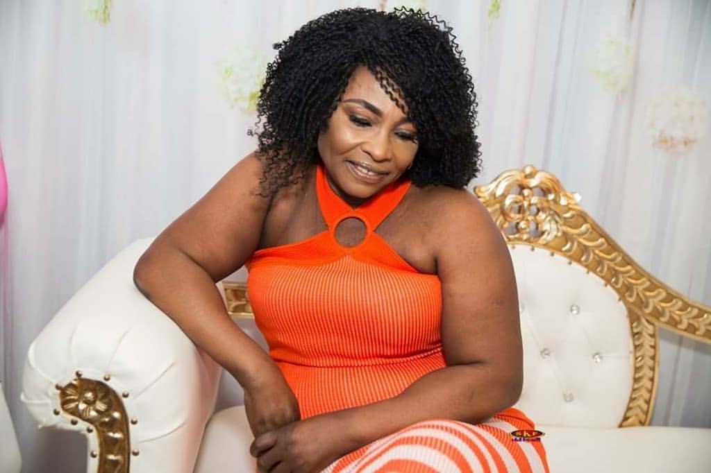 Kyeiwaa holds bridal shower