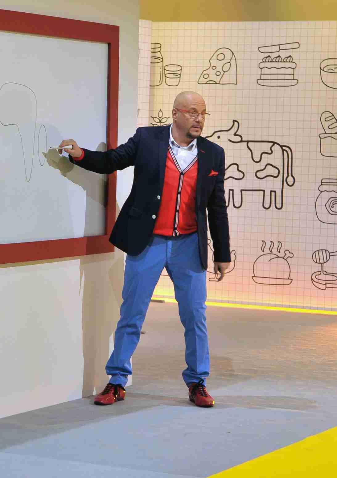 „Kalambury z gwiazdami” to program oparty na jednej z najpopularniejszych na świecie gier towarzyskich, tym razem realizowany w nowoczesnej scenografii i z nowymi zasadami rozgrywki