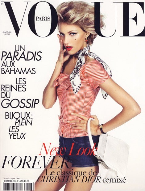 Anja Rubik na okładce VOGUE Paris / fot. VOGUE Paris