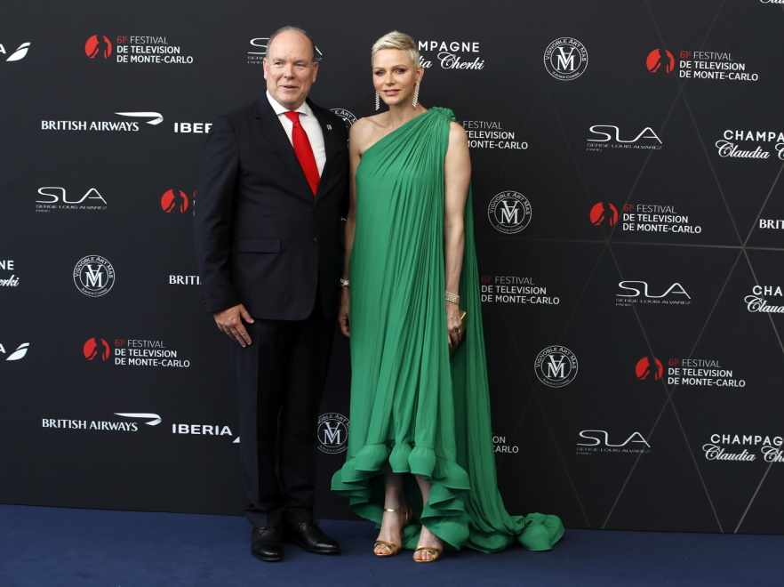 Księżna Charlene i książę Albert II na otwarciu festiwalu telewizyjnego w Monako.