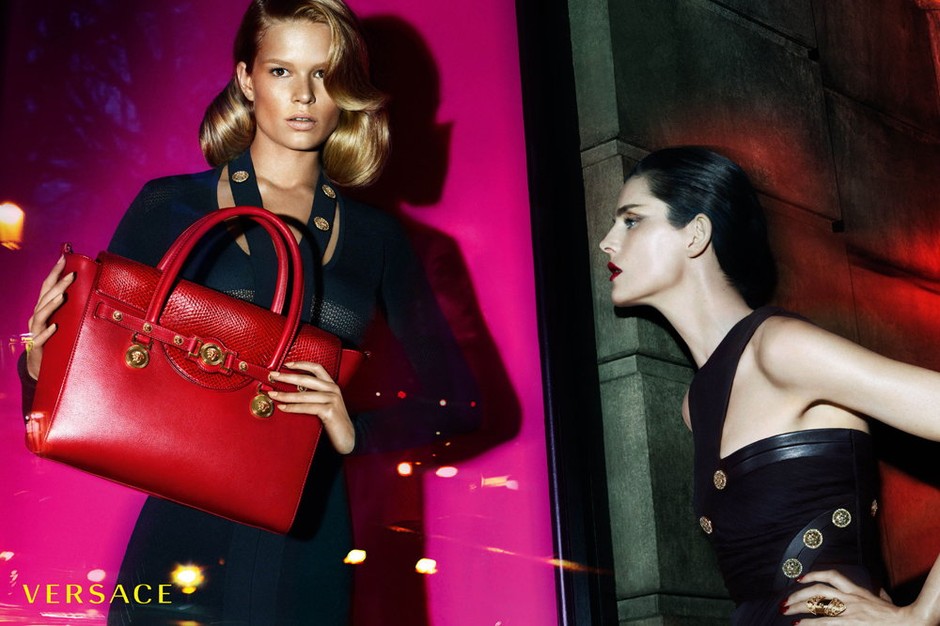 Kampania Versace / fot. Mert Alas & Marcus Piggott