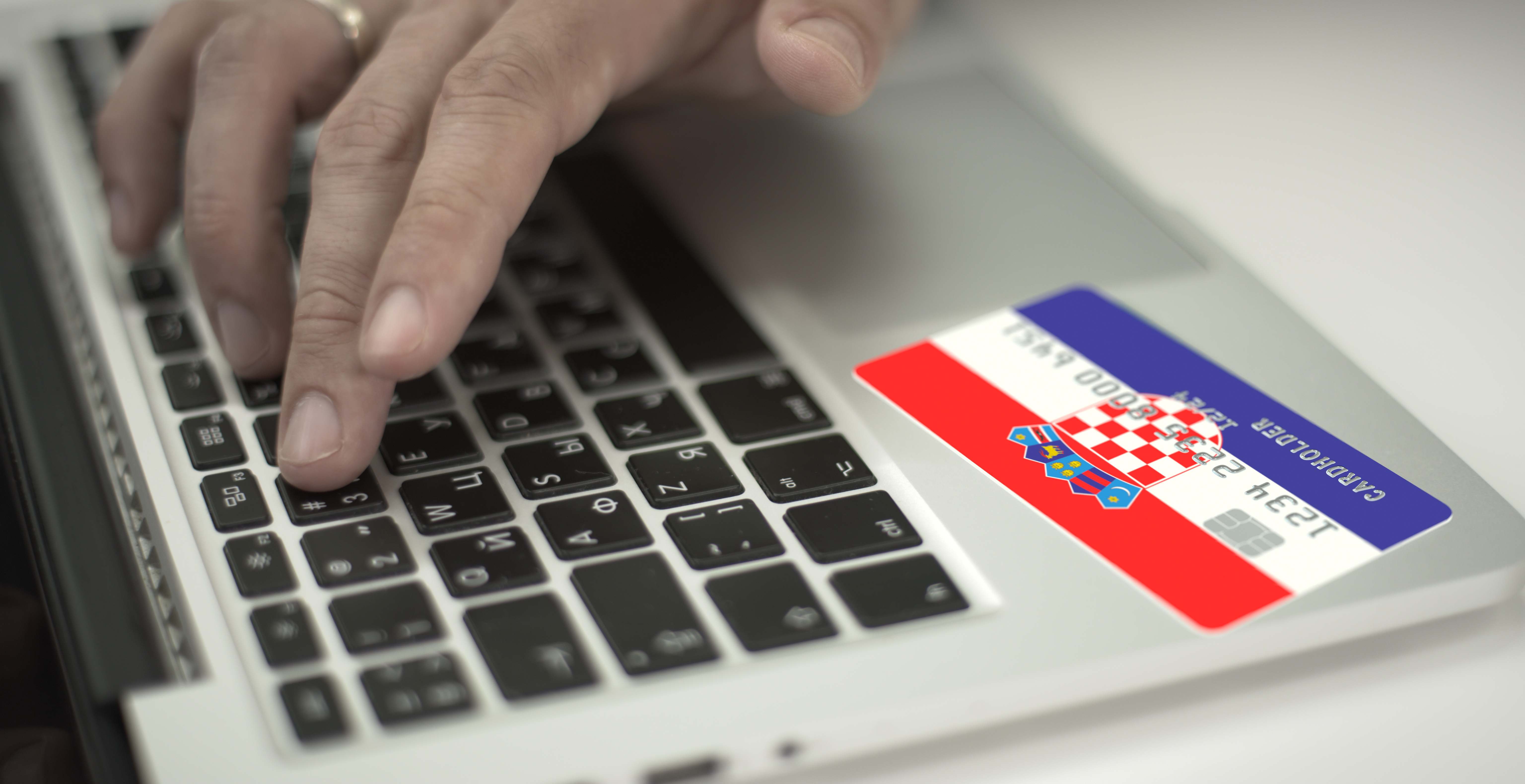 Óriási kavarodást okozott Horvátországban az euróra való januári átállás