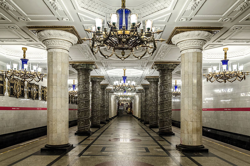 Najpiękniejsze stacje metra
