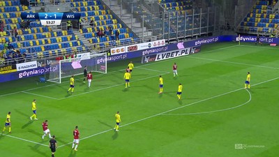 Arka - Wisła K. (2:1): Sprytny strzał Małeckiego z ostrego kąta. O mały włos a mielibyśmy kolejnego pięknego gola!