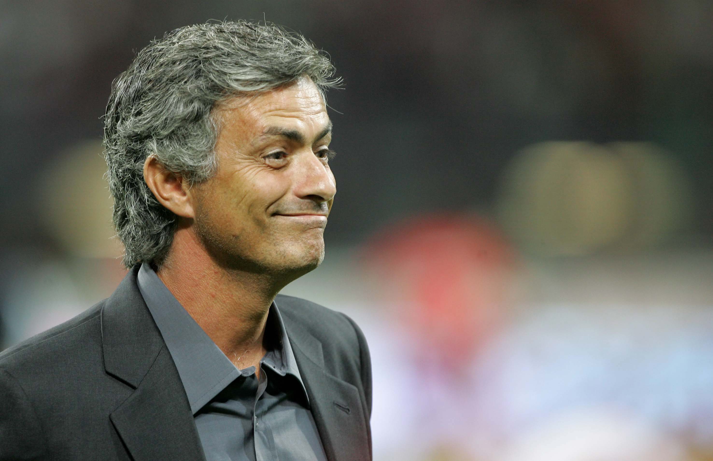 Po tych triumfach Mourinho dostał atrakcyjną ofertę z Realu Madryt. Żądny wielkich sukcesów trener przeniósł się do stolicy Hiszpanii.
