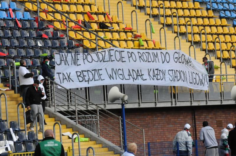 Legia lech zamieszki kibice kibole zawisza bydgoszcz pzpn 7