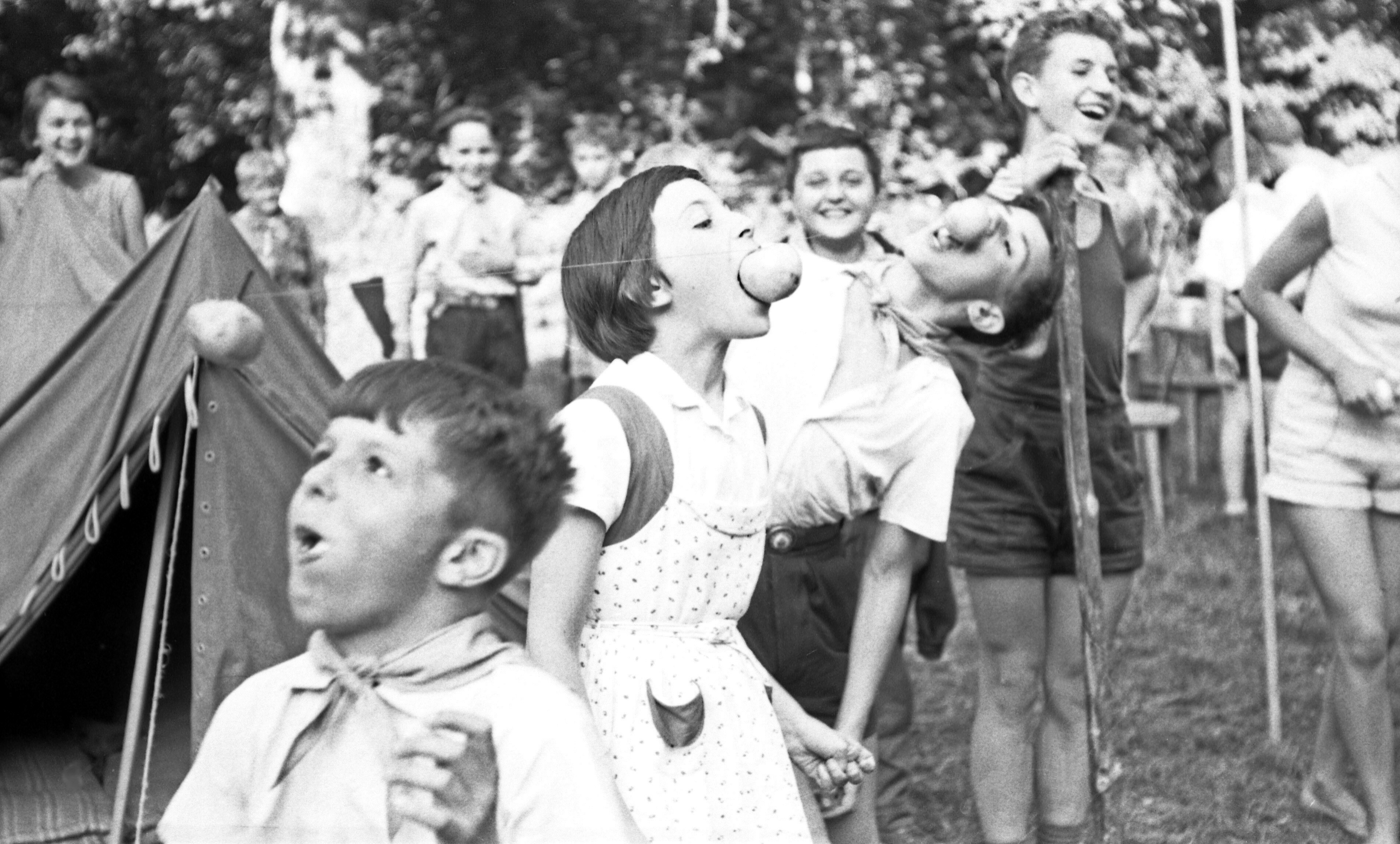 Kolonie dziecięce w Rozalinie, 1961 r