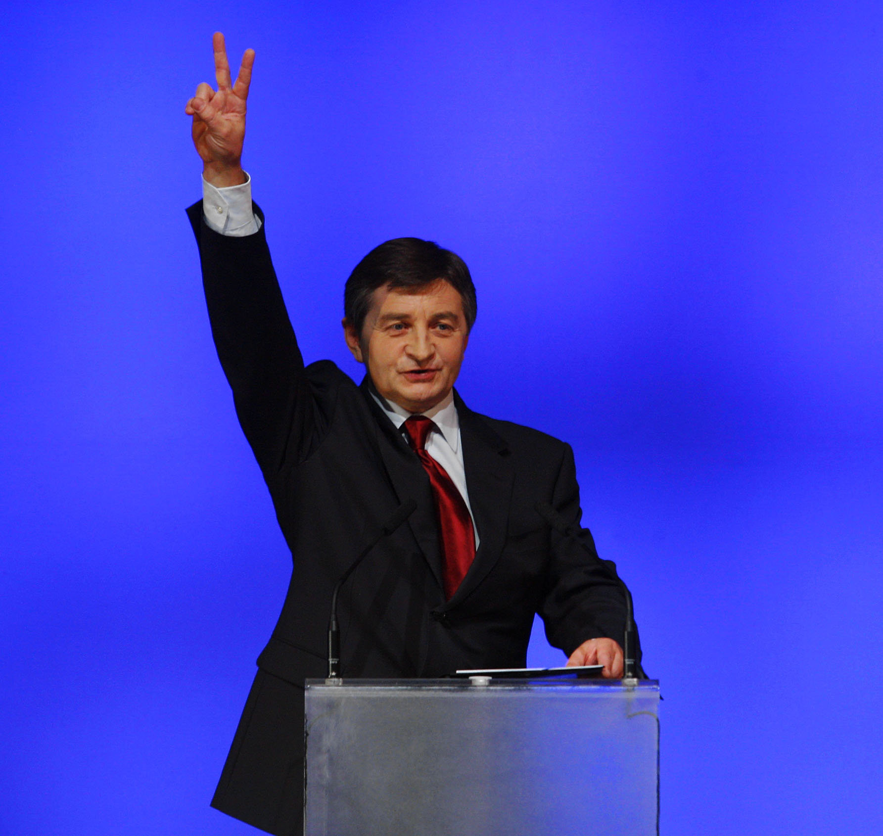 Dziś działa w strukturach PiS