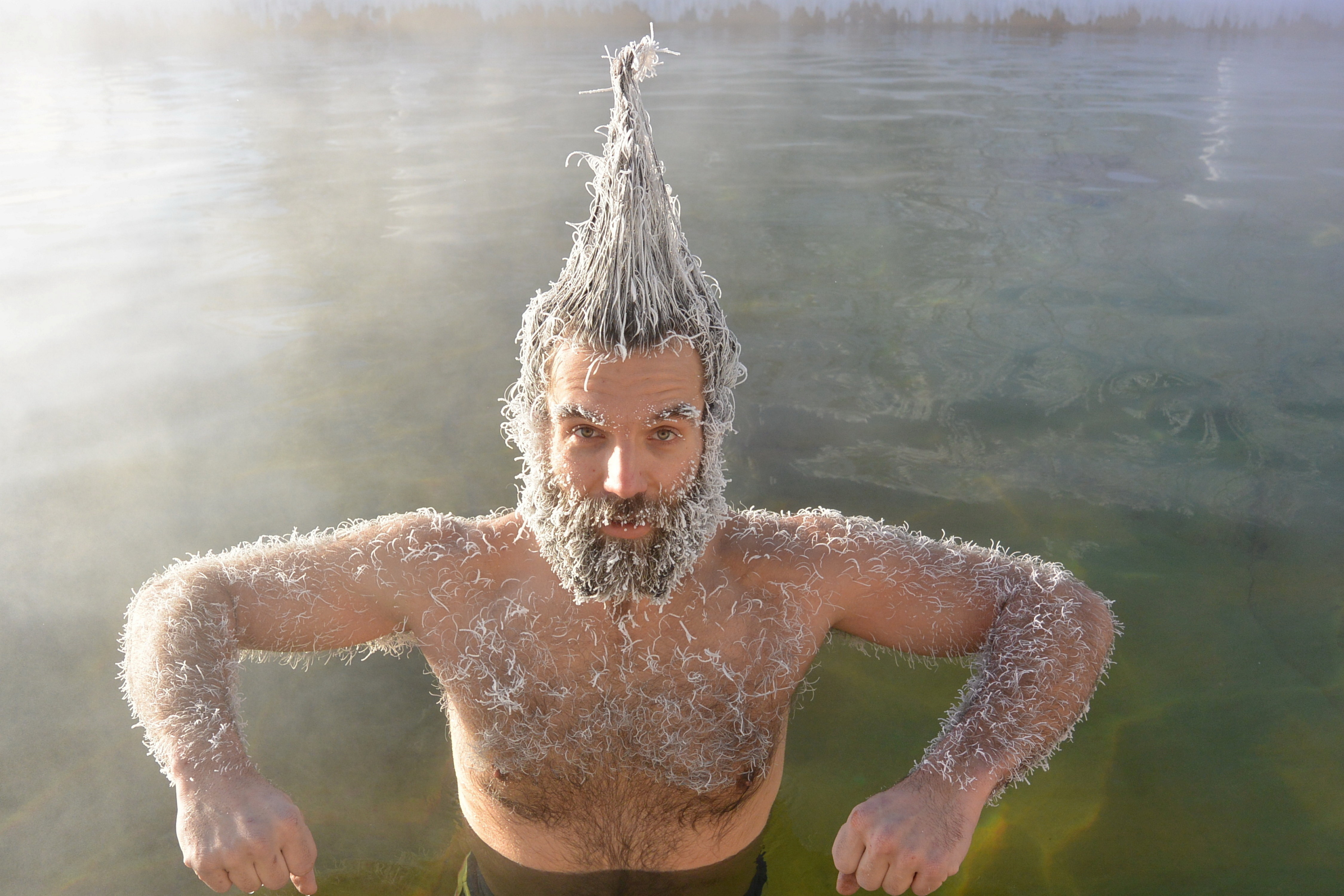 Na, ez tényleg hajmeresztő! Íme, a verseny, melyre csak az igazán bátrak jelentkeznek – Dermesztő fotók