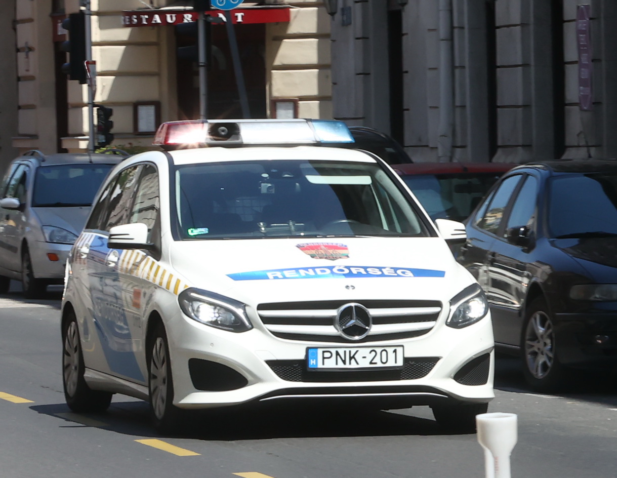 Ön látta? Eltűnt egy tinédzser fiú Gyulafirátótról: már a rendőrök is nagy erőkkel keresik