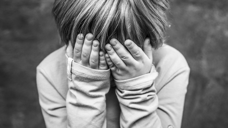 Gázpisztollyal letérdeltettek és kiskamaszokat fenyegettek a budapesti horrortinik - videó