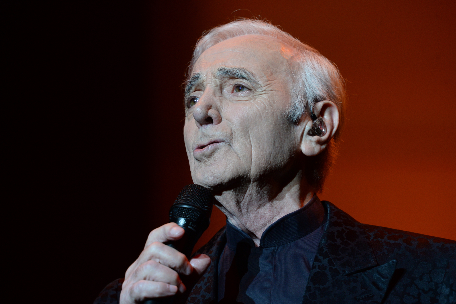 Charles Aznavour od ośmiu lat w