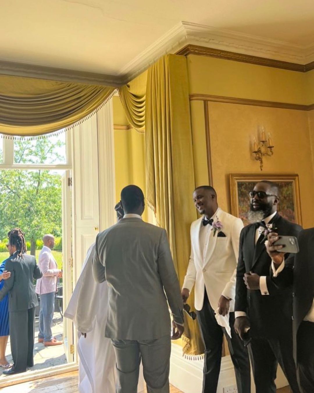 Rapper Tec of Showdemcamp ties the knot with his bride in U.K