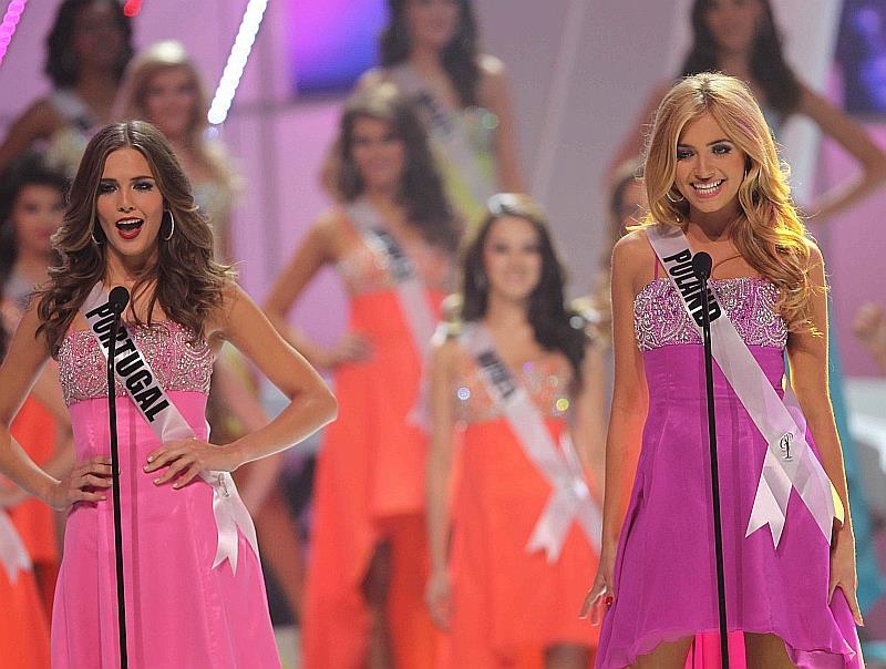 Miss Universe 2011 02