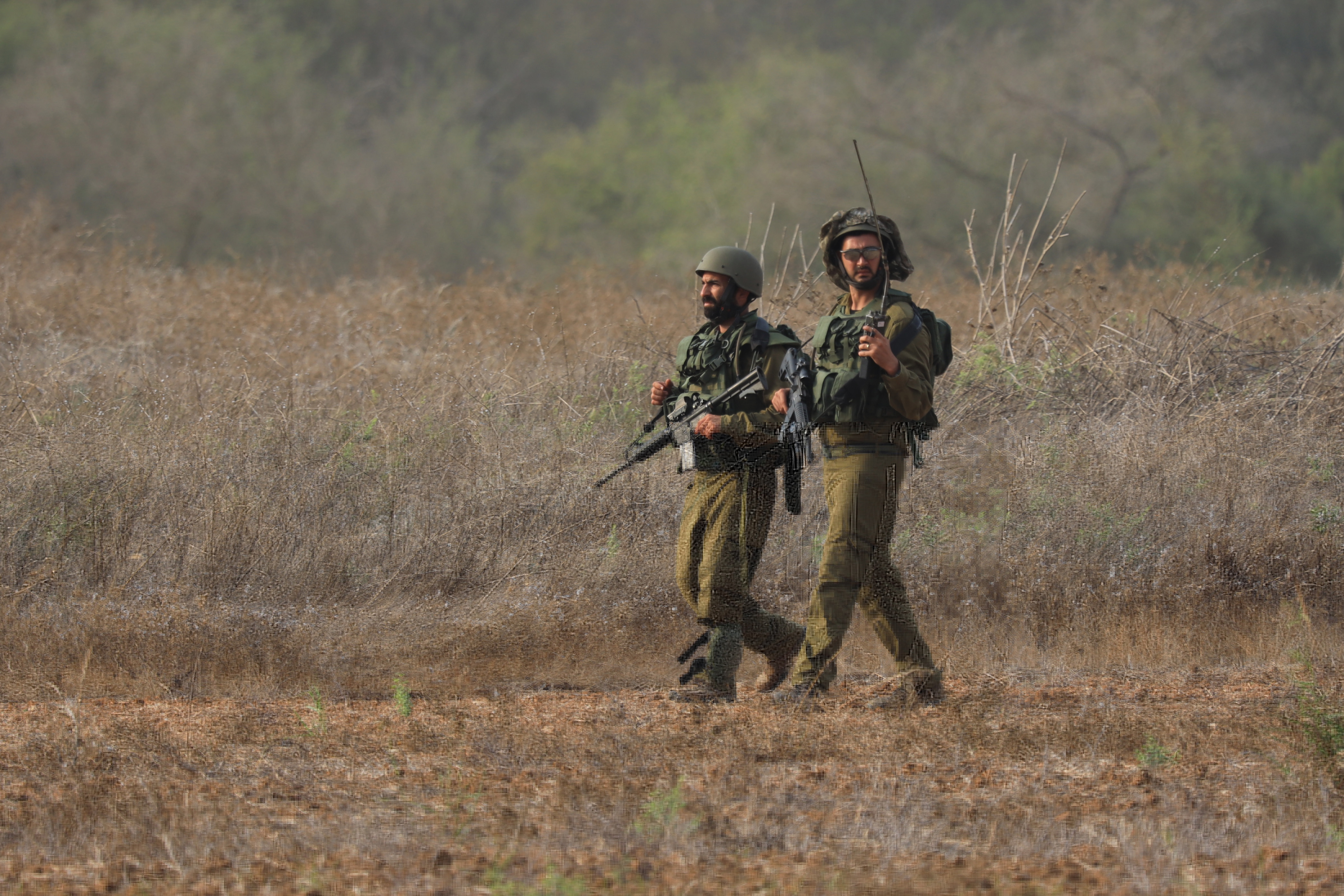 Szörnyű, amit a Hamász fegyveres terroristái tettek az izraeli női katonákkal – felkavaró videó