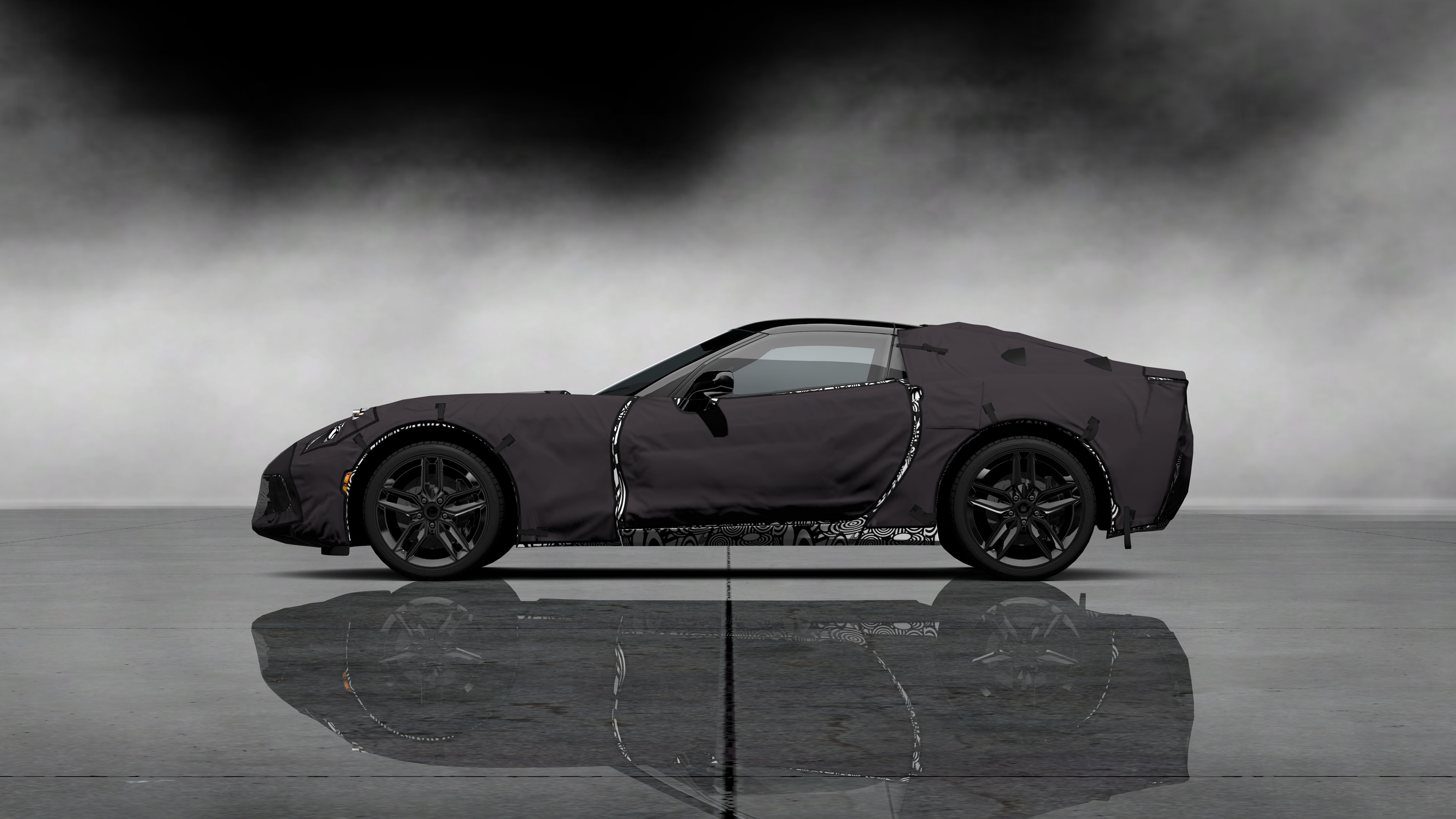 W opracowaniu realistycznego stylu jazdy prototypu corvette siódmej generacji, do którego dostęp ma obecnie jedynie kilka osób na całym świecie, pomagała Chevroletowi firma Polyphony Digital Inc., która stworzyła nagrodzoną serię gier Gran Turismo