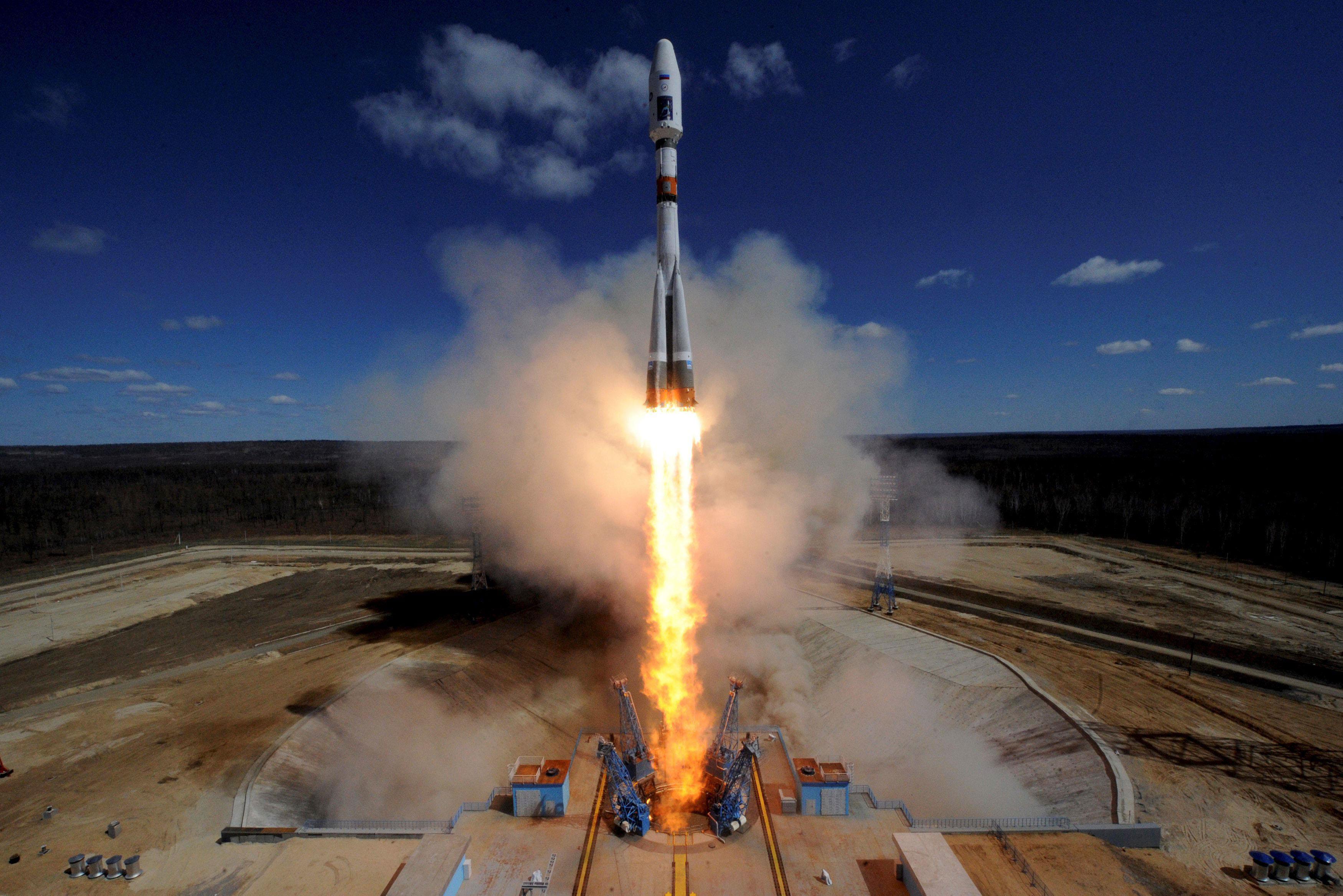 A Russian Soyuz 2.1A rocket carrying Lomonosov, Aist-2D and SamSat-218 satellites lifts off from the